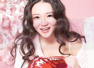 GIRLT果团网 – 我现在发现我不止是在看画面，松果儿的学妹让我开始思考了。