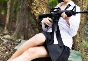 GIRLT果团网 – 免费拿萌神妹妹的连体衣，下载按钮等你点击！