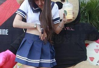 IESS异思趣向 – 尧尧的霸气表姐私拍合集，翻看得我真想也去喊表姐啦！