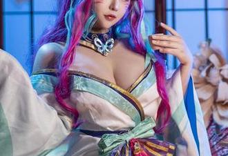 约尔太太全套兔女郎，KANEKO咔喵的眼光居然如此独特！这搭配我觉得也太有意思了吧？