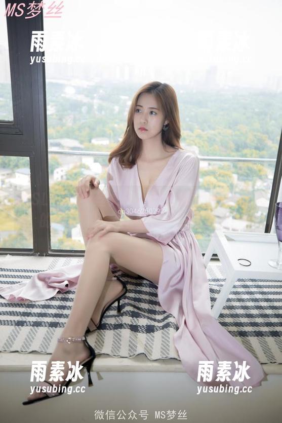 MSLASS梦丝女神 - 想知道玥玥黑色迷人的秘诀吗？全集原图一次看个透！