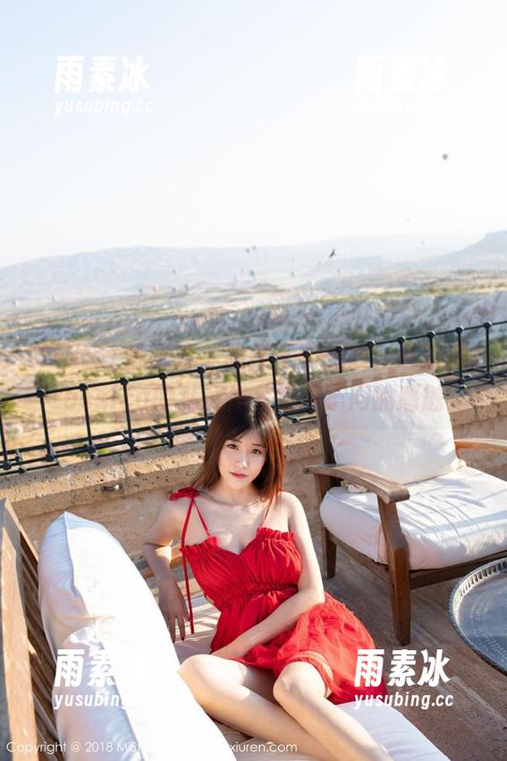 MiStar魅妍社 - 眼镜下的微妙，赵欢颜Jessica的私房作品给你不同的感触