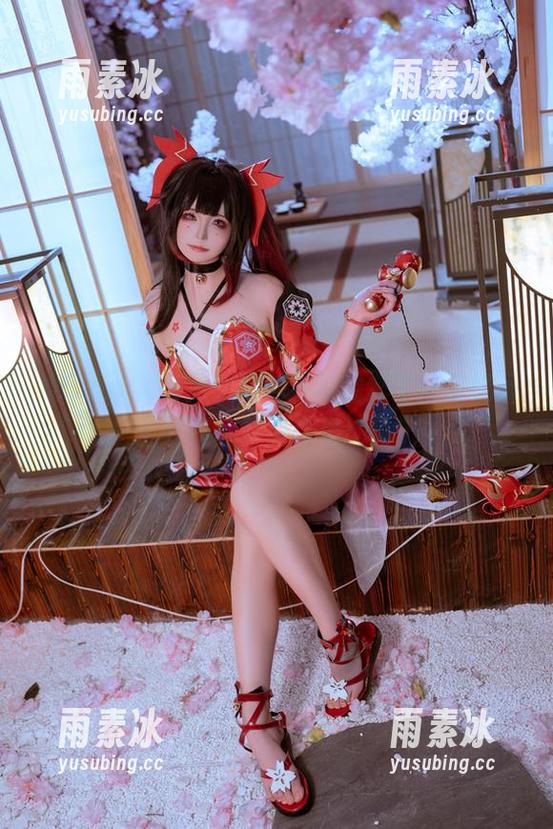 被Quan冉有点饿的创新脑袋套牢：这组天童爱丽丝写真你见过吗？