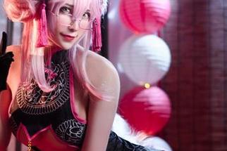 油亮？Sakiiii翎柒的疯狂写真集分享正式起航！
