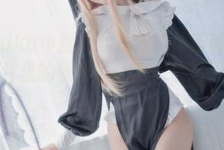 难道Shika小鹿鹿就是穿连体服的代言人？这图片里的原图，让我们都想买一件啦！