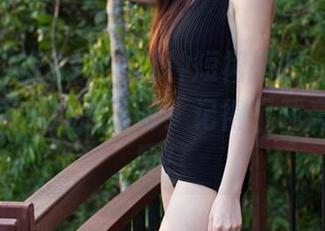 TuiGirl推女郎 – 这种短裙搭配，土豆姐你也是用尽心思了吧！记得下载高清图包哦！