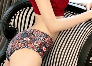 UGirls尤果网 – 王谨轩的厨娘姿态：她的图包，你敢下载吗？