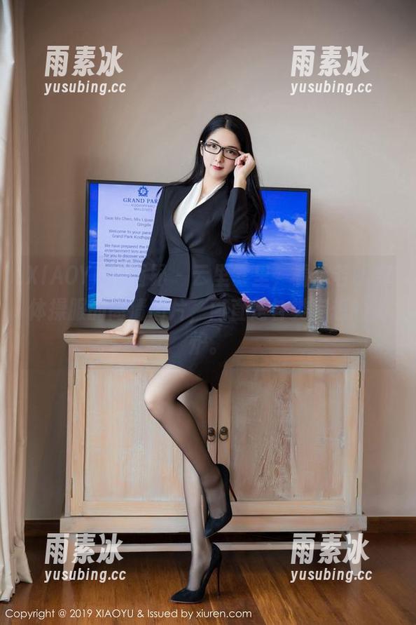 XIAOYU语画界 - 云里雾里，看沐若昕穿体操服的高清图片，简直是各类妄想的锅炉。