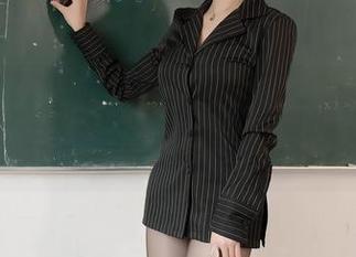 Xiuren秀人网 – Candy糖糖又来了，修女图包更新，让我思考人生的选择。