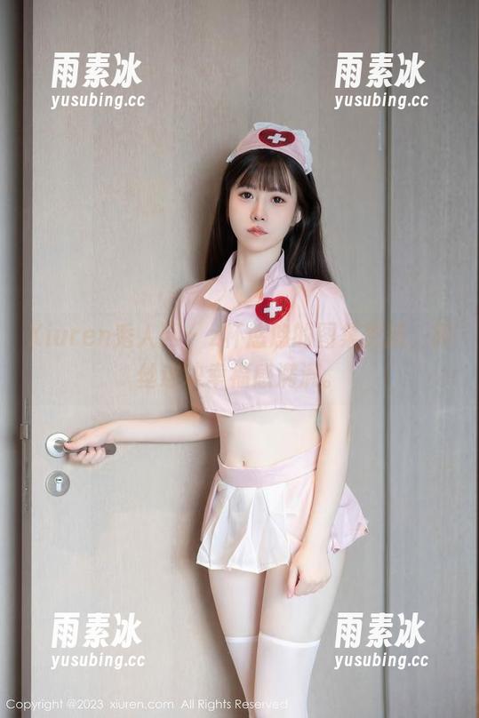 Xiuren秀人网 - z杯悠悠的图集更新，肉丝这块幸福感满满。