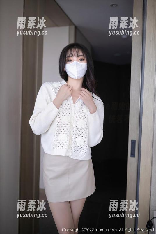 Xiuren秀人网-刘飞儿Faye Xiuren秀人网 - 刘飞儿Faye和她的连衣裙,高清美图带我走出云端,恍若不真实。