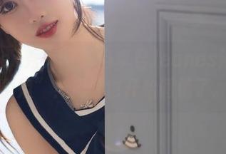 Xiuren秀人网 – 当卓君Jeanes遇上“学姐”？资源也开始调情了。