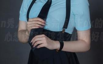 Xiuren秀人网 – 看完奈奈Fox的白裙私拍，心想这资源该怎么用才好呢？