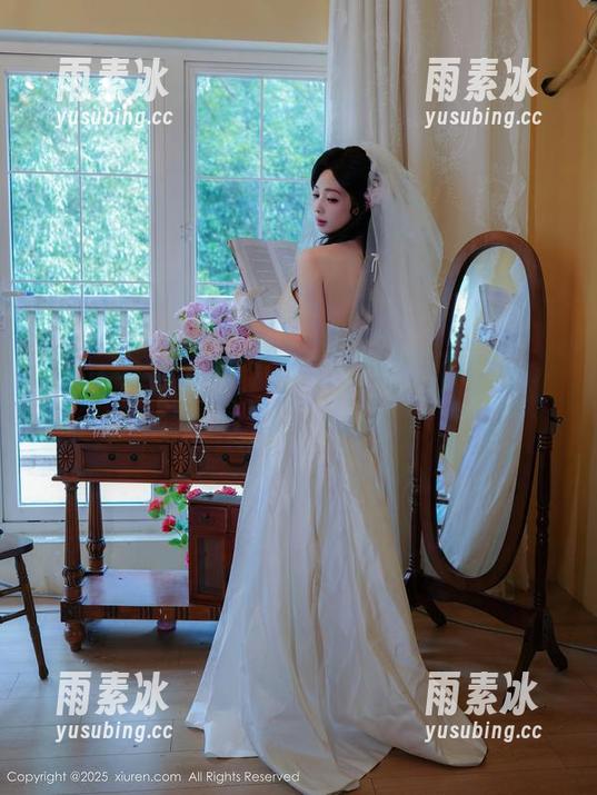 Xiuren秀人网 - 教室里的娜娜baby：写真集的‘秘籍’