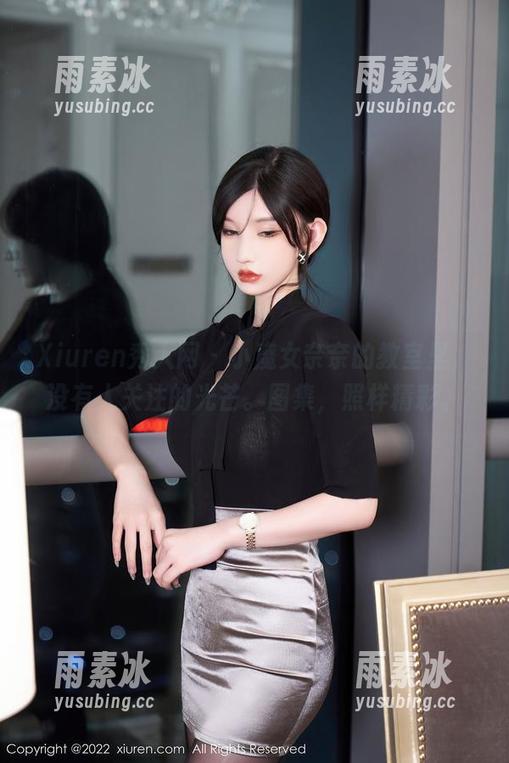 Xiuren秀人网 - 小魔女奈奈的教室里，没有人关注的光芒。图集，照样精彩。