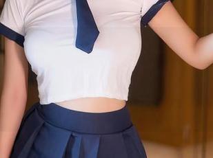Xiuren秀人网 – 晚苏susu的黑板：其实是让你重温青春的“教室”写真，也是套图的心跳味道。