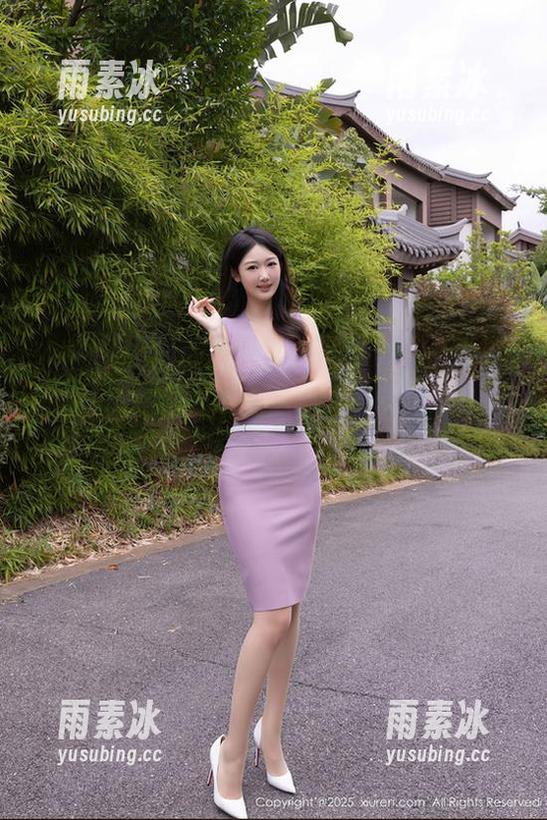Xiuren秀人网 - 黑丝限定，汐汐baby在图库中隐藏的高清缘分，真要慢慢咀嚼才行哦。