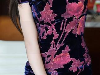 YouMi尤蜜荟 – 娜露Selena的图集分享：不能说的日常趣事