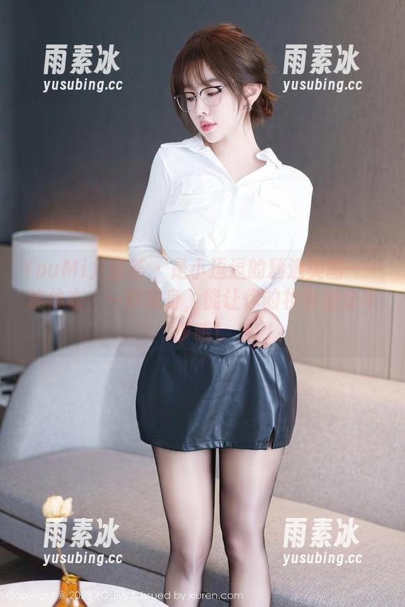 YouMi尤蜜荟 - 是小逗逗的精选美图——连体衣，一秒换身，能让你的妆容加分不少哦！