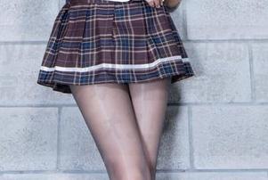 beautyleg – 我说，这Iris的黑白美图，下载完之后得好好细品一番，要不然亏大了！
