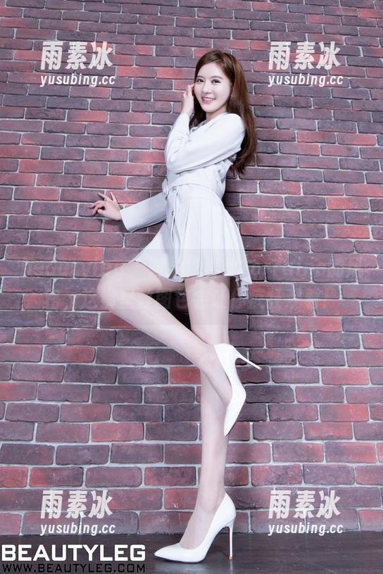 beautyleg - 如果你喜欢Lorraine的风格，这裤里丝图包会让你疯狂观看！