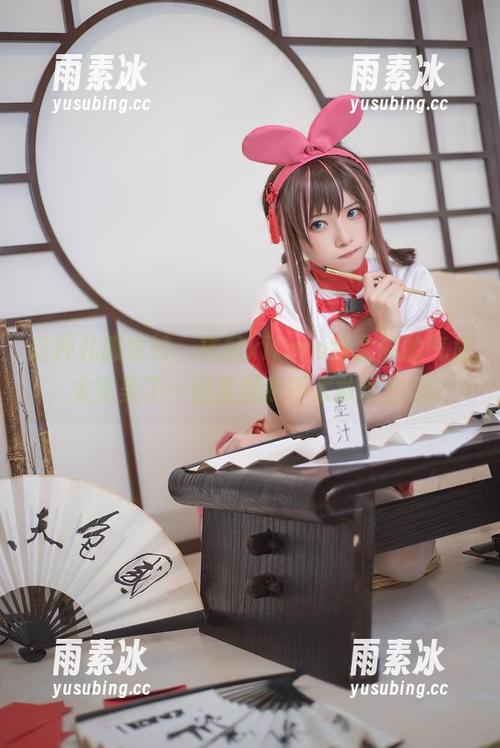 这种礼服也妙，搭配kitaro绮太郎的气质，太完美了…但我居然不太敢说出口。