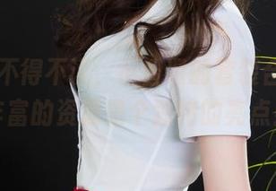 丽柜 – 不得不说，小智贤的套装合集及其丰富的资源是个独特的亮点！