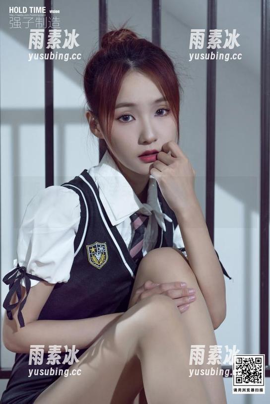 丽柜 - 阳阳的拿手菜：私房JK写真——穿得漂亮，忘了站立！