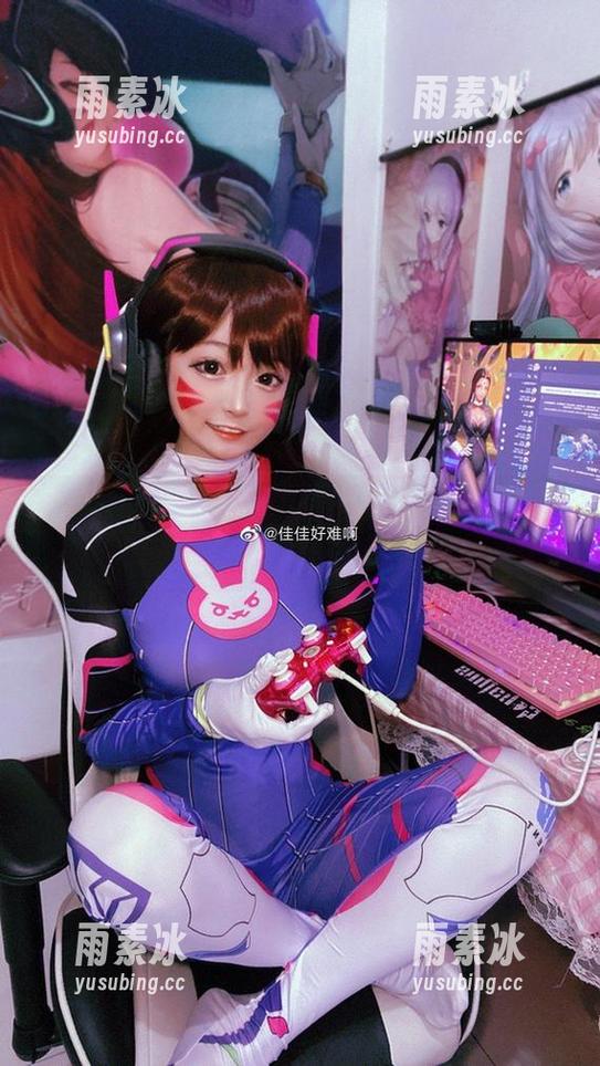 佳佳酱ovo 佳佳酱ovo的魅魔cos!下载必备,看了想要模仿的那种。