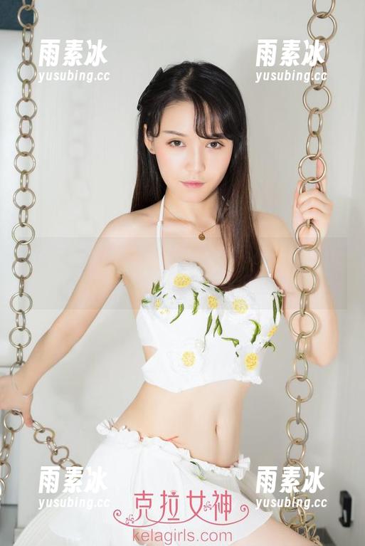 克拉女神 - 高子琁拍拍拍，网袜在高清里，仿佛要我放慢脚步细细品味。