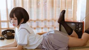 喵糖映画 – 说好的分享美图呢？蠢沫沫和她的眼镜完美组队。