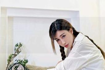 嗲囡囡 – 美图精选，施忆佳KITTY的黑丝，完全传达了那种“独特的”韵味