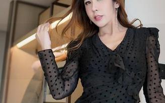 嗲囡囡 – 更新来了！随便翻翻陈雅漫VICKY的裤里丝写真，找乐趣