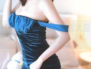 免费看这一系列小酥酱和她的大猫戏精比拼的照片了