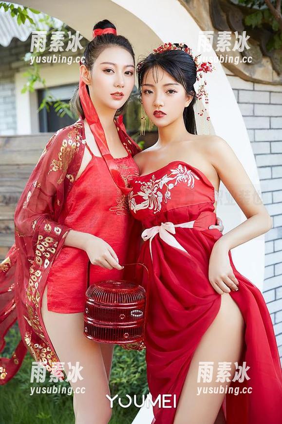 尤蜜荟-合法萝莉 尤蜜荟 - 合法萝莉带你看写真,职业装也能这么嗨,702%反差萌!