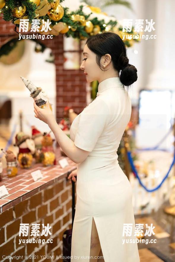 尤蜜荟 - 最新资源：周大萌的少女心，你说她会不会故作清纯呢？