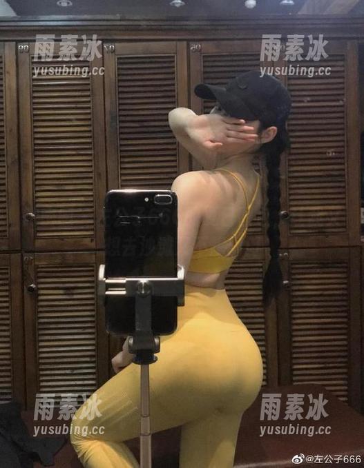 微密圈 - 左公子666的夏日图包，让我又想去沙滩又不想出门
