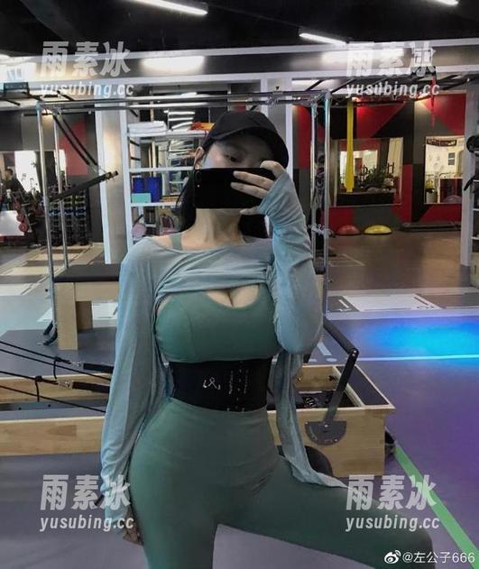 微密圈 - 左公子666剧情的秘密，原图给你解锁吗？