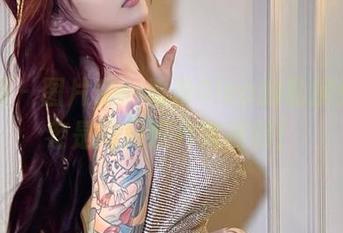 微密圈 – 图片秀：希希Gina的私房女友，老是用我照片做模特！