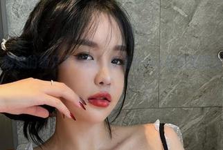 微密圈 – 游泳的确只是借口，张鑫baby在线美图给夏天加点料。