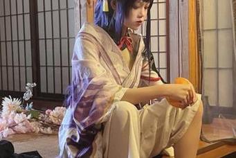 戚顾儿：认真工作的护士，资源可不要错过哦！