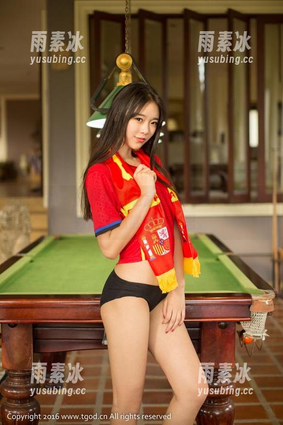推女神 - 赵伊彤的私房甜心美图，直戳那颗藏在心底的小心思。