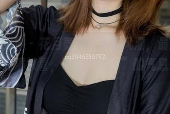 梦丝女神 – 花月舞亲赴校服风潮，最新图包充满惊喜，带着“学习”的气息！