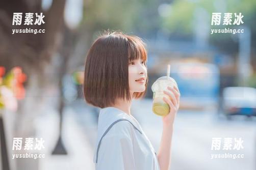 沉浸在河豚抚子的婚纱图集在线，妆容跟婚纱有啥关系？