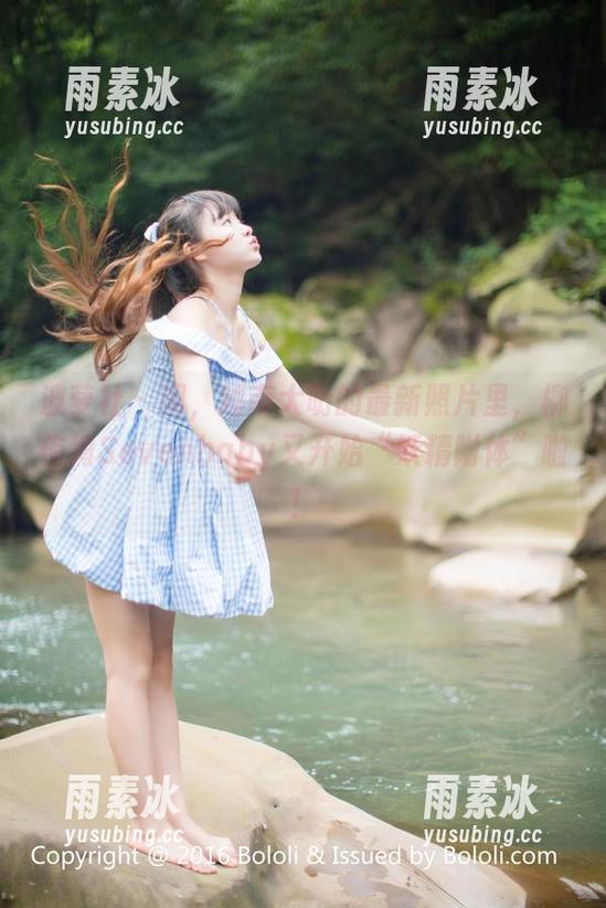 波萝社 - 啊，越南大叻的最新照片里，柳侑绮Sevenbaby又开始“妖精附体”啦！