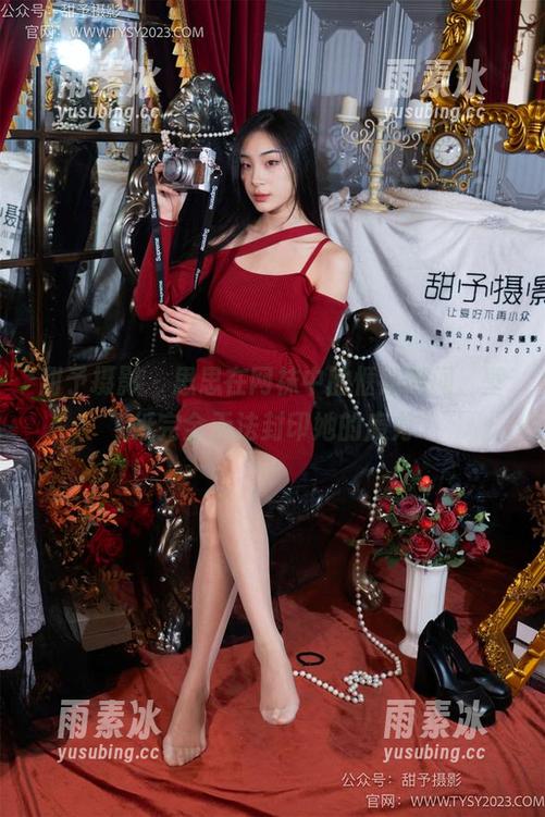 甜予摄影-思思 甜予摄影 - 思思在网袜中的惬意瞬间,壁纸完全无法封印她的魔力