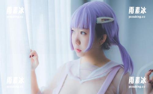 壁纸里的甜糖大魔王，瑜伽姿态真让人想多想……
