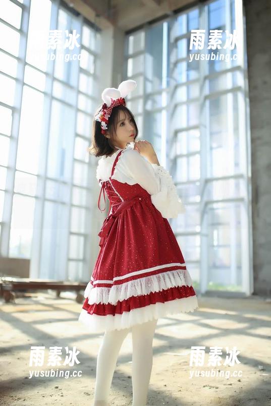 疯猫ss的下载合集，OL真爱里的制服不只是一份工作……