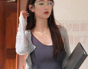 秀人网 – 精选&原图：周慕汐的职场OL，我已经开始为她的人设担忧了。