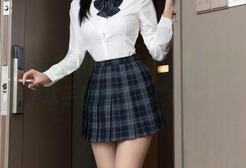 秀人网 – 写真中的小海洋：夏诗诗Sally穿上水手服就成了“水手”！